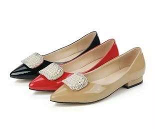 爆款女鞋專區(qū)_產(chǎn)品展示第1頁-深圳市寶安區(qū)石巖專一鞋業(yè)廠